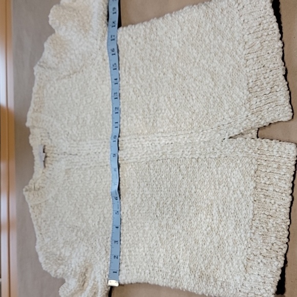 LOFT Outlet Size S Oatmeal Color Boucle, Knobby Open Cardigan, Gently Used Cond - Picture 5 of 10